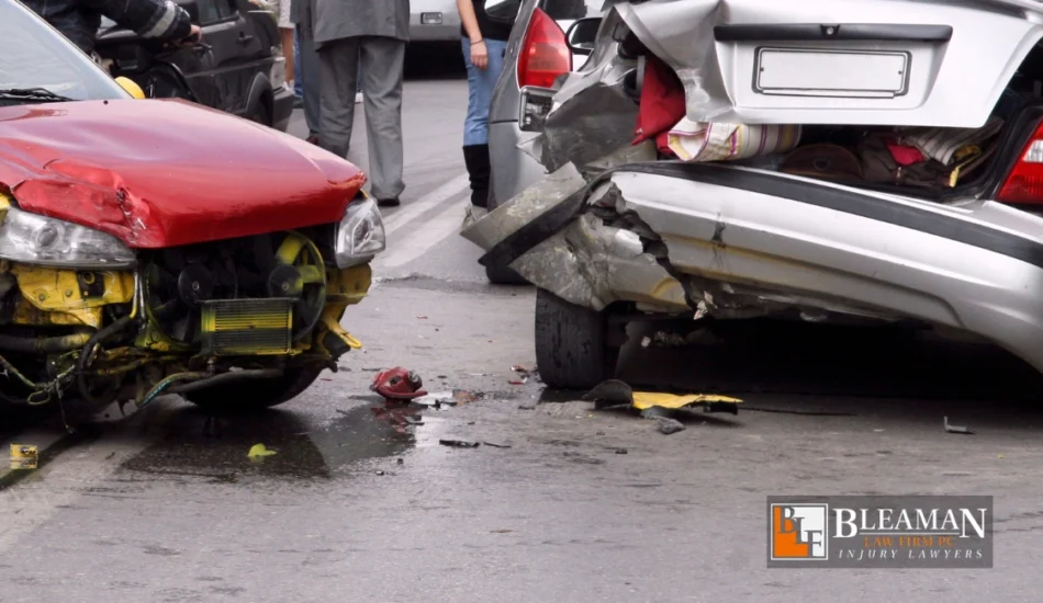 When to Hire a Personal Injury Lawyer after a Car Crash in Arizona?